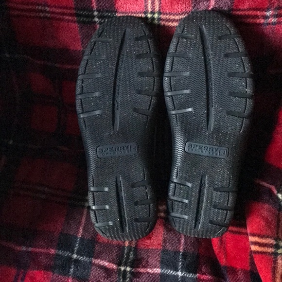 Sperry Topsider men’s rain boots. - Picture 7 of 7